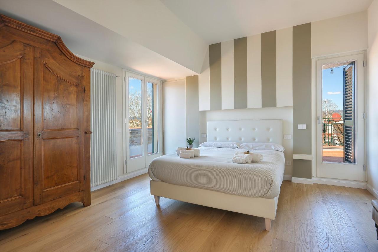 Apartamento Penthouse With Big Terrace In Oltrarno Florencia Exterior foto