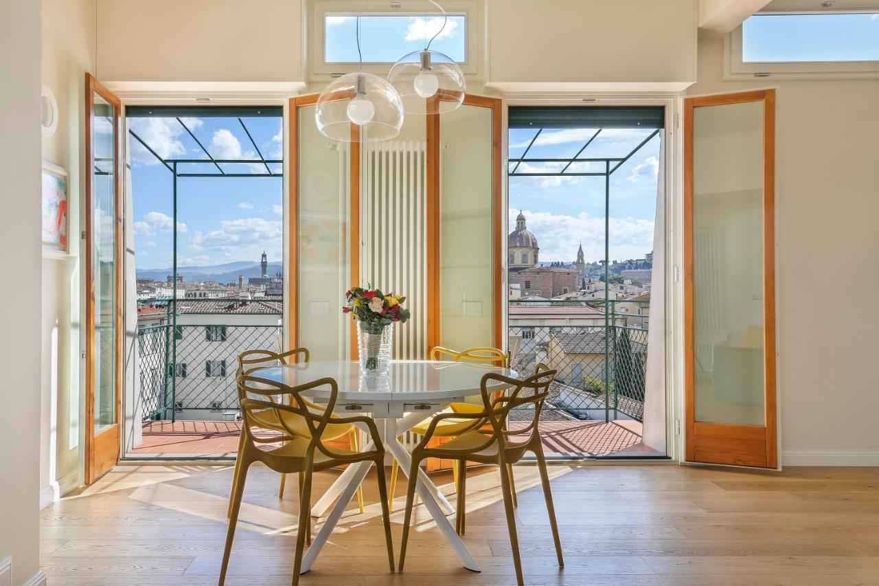Apartamento Penthouse With Big Terrace In Oltrarno Florencia Exterior foto