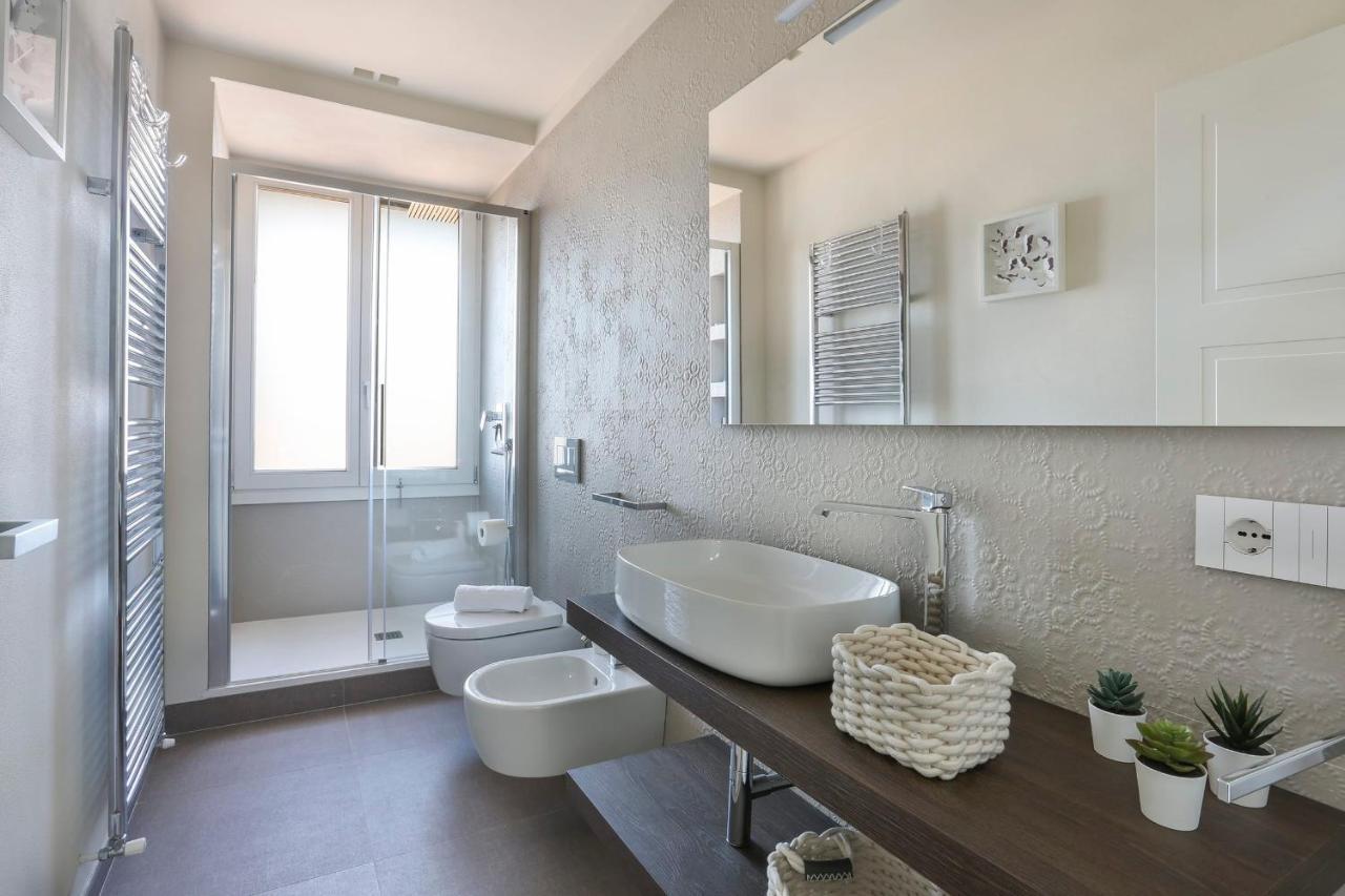Apartamento Penthouse With Big Terrace In Oltrarno Florencia Exterior foto